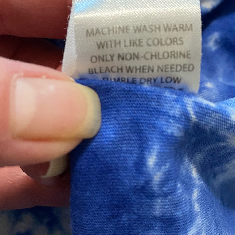 Blue Tie-Dye Tank Top - Picture 3 of 6